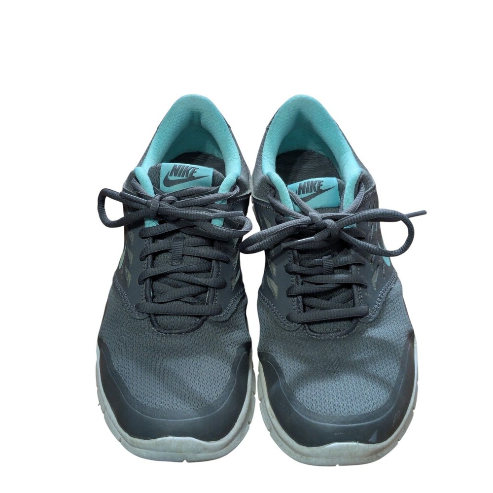 Womens Nike Orive Sneakers Athletic Shoes Pre-owned, Grey Mint sz 8
